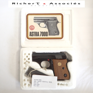 Pistolet Astra mod. 7000