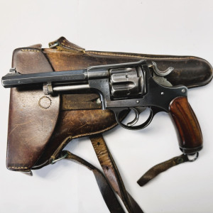 W+F revolver 1882 douane suisse (1931)