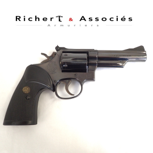 Revolver S&W 19-4  Combat Magnum (1979)
